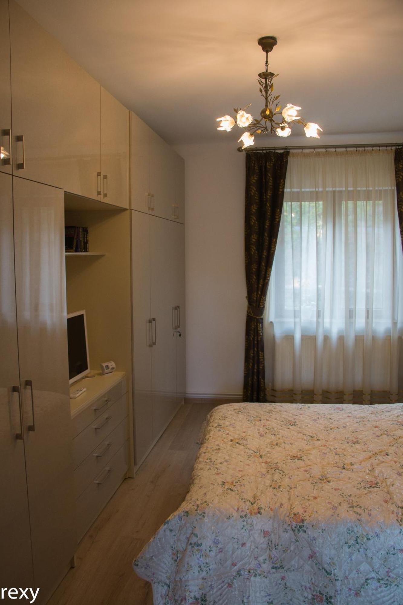 Chic Apartment Brasov Ngoại thất bức ảnh